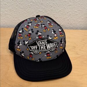 Vans Mickey Mouse Trucker Hat